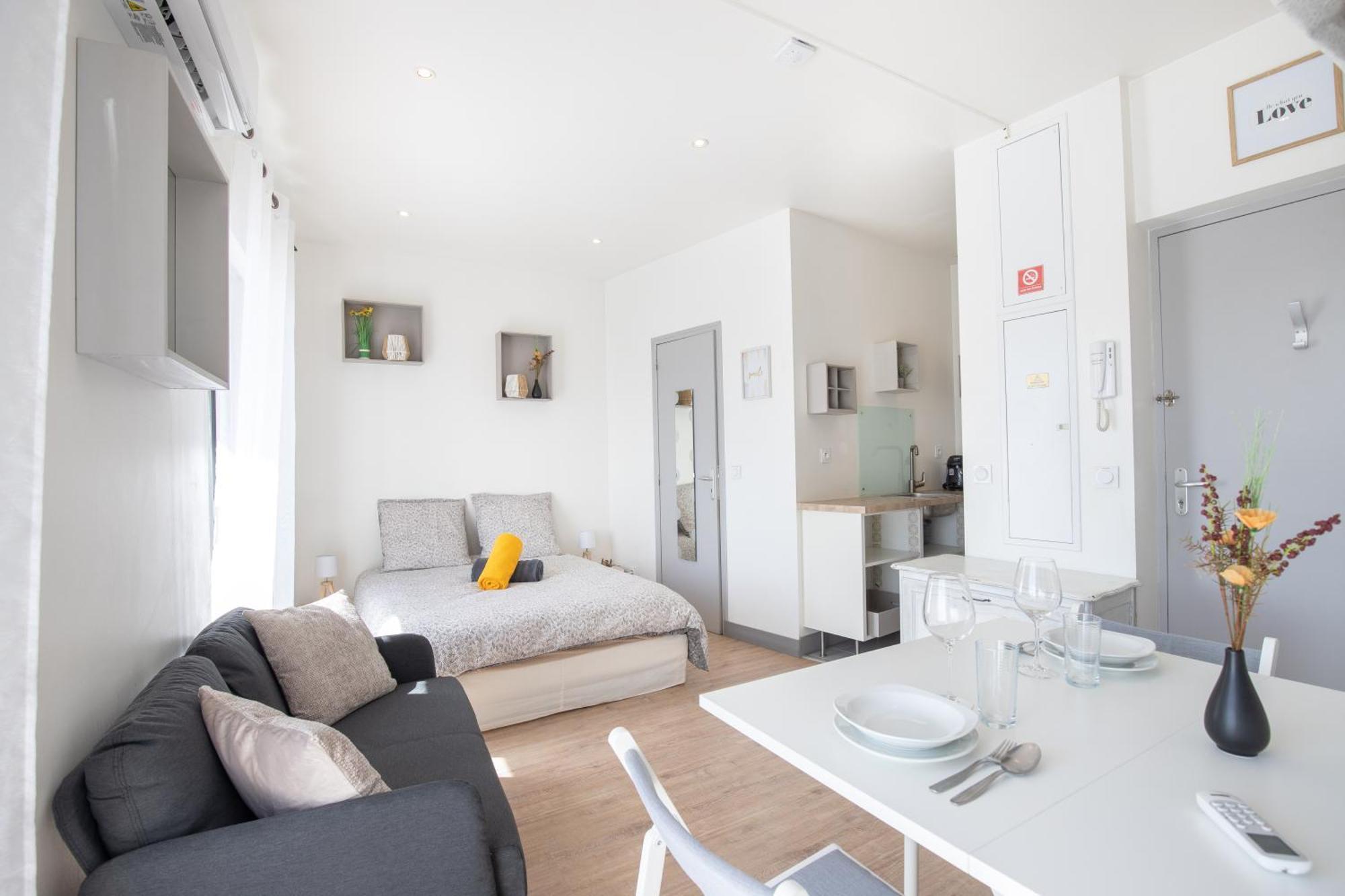 Le Partage Des Eaux - 4 Couchages - Hypercentre - Clim - Wifi Apartman L'Isle-sur-la-Sorgue Kültér fotó