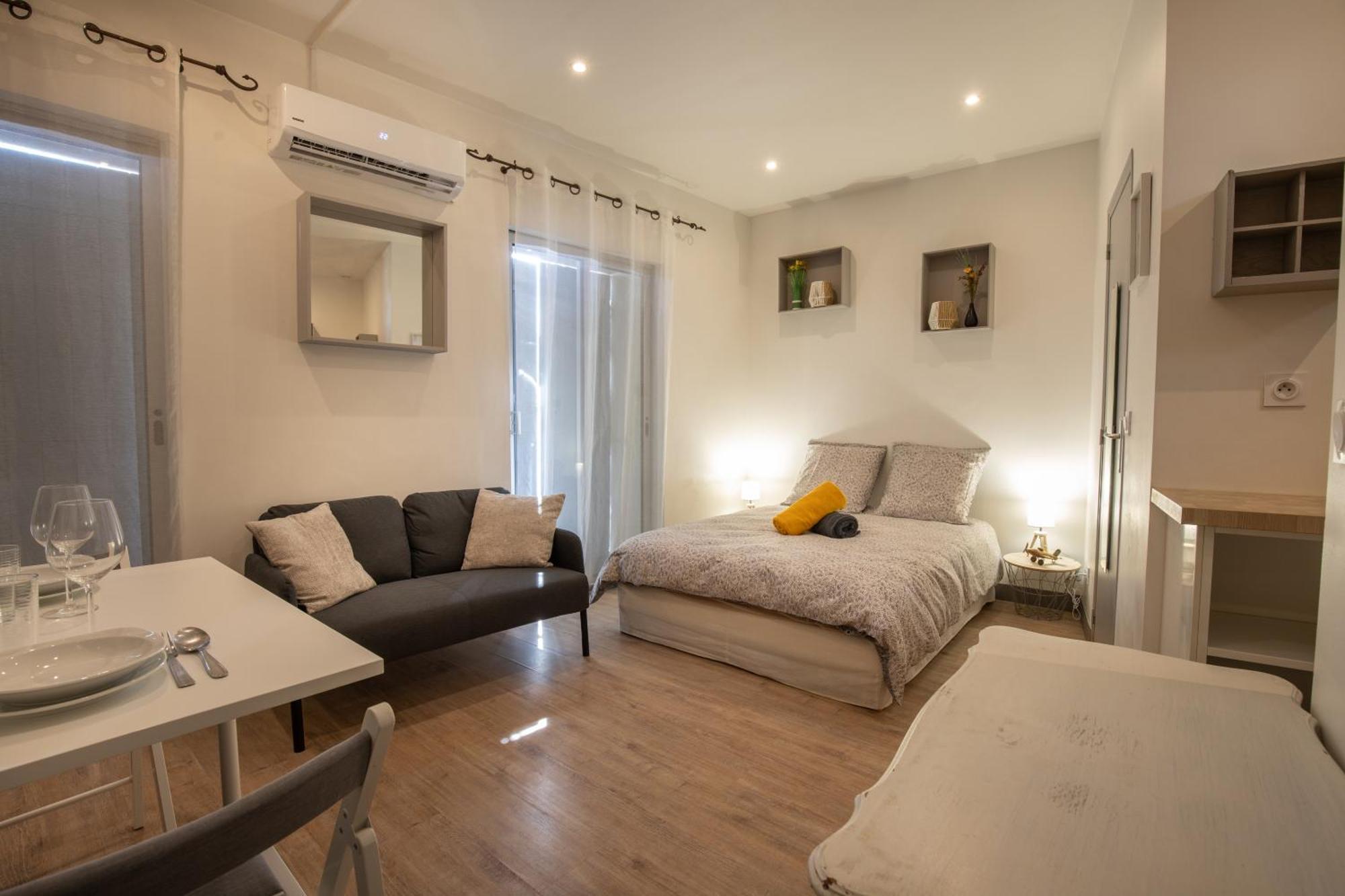 Le Partage Des Eaux - 4 Couchages - Hypercentre - Clim - Wifi Apartman L'Isle-sur-la-Sorgue Kültér fotó